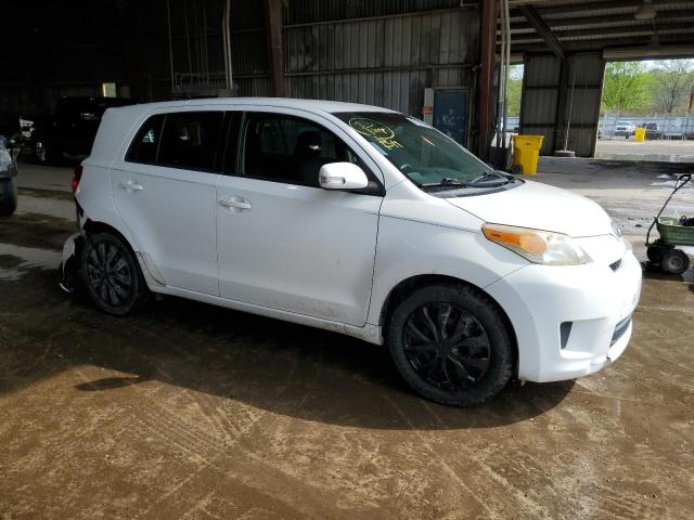 JTKKU4B48C1016667 - 2012 TOYOTA SCION XD WHITE photo 4