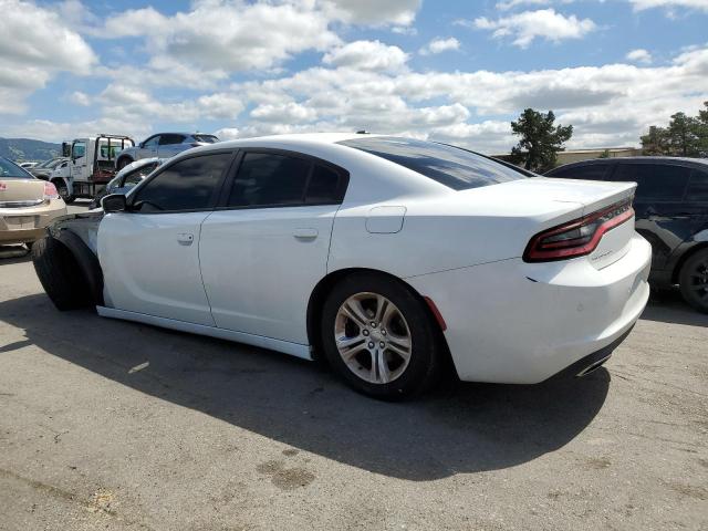 2C3CDXBG8KH695478 - 2019 DODGE CHARGER SXT WHITE photo 2