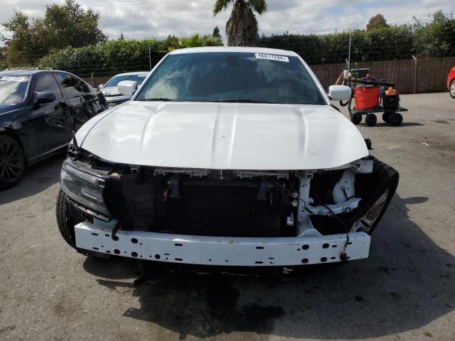 2C3CDXBG8KH695478 - 2019 DODGE CHARGER SXT WHITE photo 5