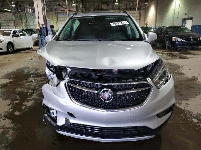 KL4CJCSMXKB708365 - 2019 BUICK ENCORE ESSENCE SILVER photo 5