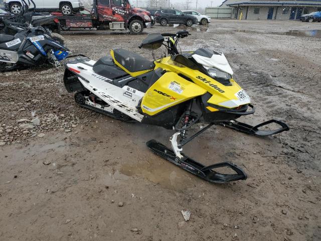 2BPSUUHE6HV000064 - 2017 SKI DOO 800CC TWO TONE photo 1