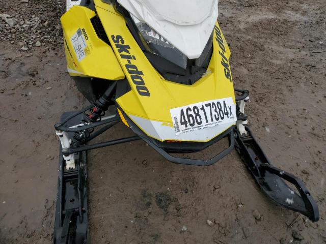 2BPSUUHE6HV000064 - 2017 SKI DOO 800CC TWO TONE photo 7