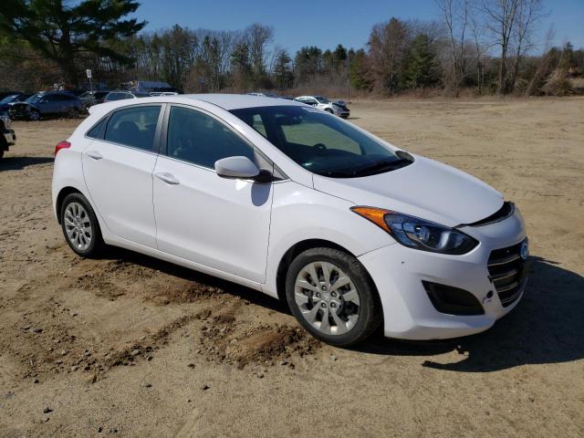 KMHD35LH4GU286960 - 2016 HYUNDAI ELANTRA GT WHITE photo 4