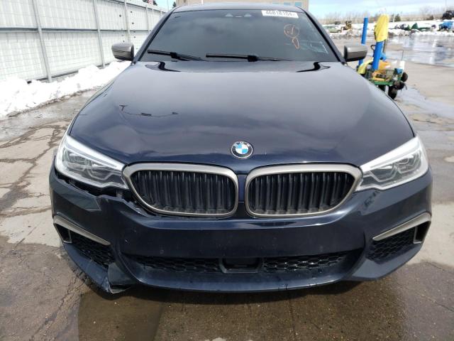WBAJB9C51KB464039 - 2019 BMW M550XI GRAY photo 5