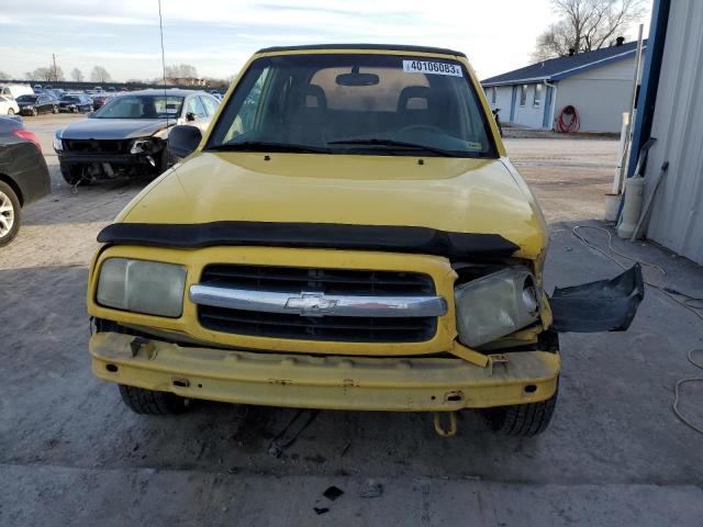 2CNBE18C626945359 - 2002 CHEVROLET TRACKER YELLOW photo 5