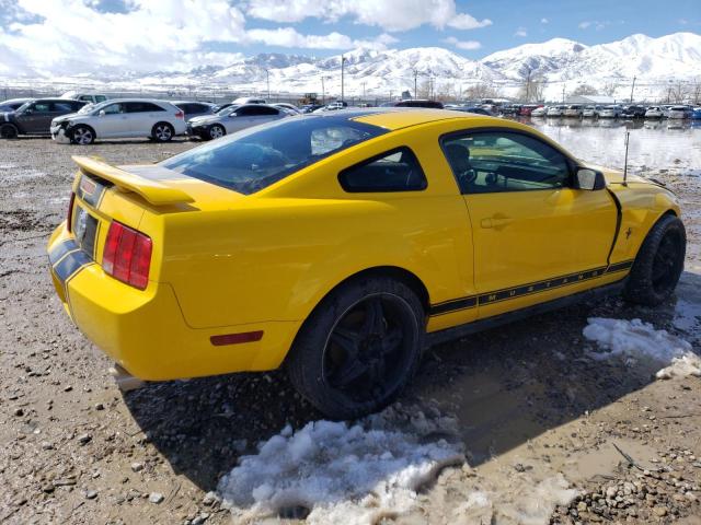 1ZVFT80N365136112 - 2006 FORD MUSTANG YELLOW photo 3