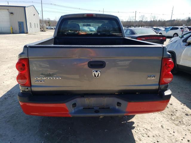 1D7HW48N65S245346 - 2005 DODGE DAKOTA QUAD SLT GRAY photo 6