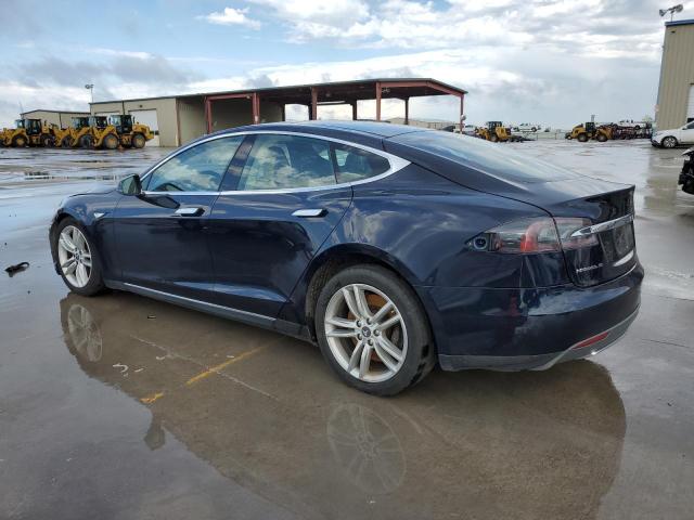 5YJSA1S1XEFP38088 - 2014 TESLA MODEL S ლურჯი ფოტო 2