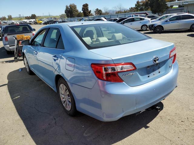 4T1BD1FK0DU071205 - 2013 TOYOTA CAMRY HYBRID BLUE photo 2