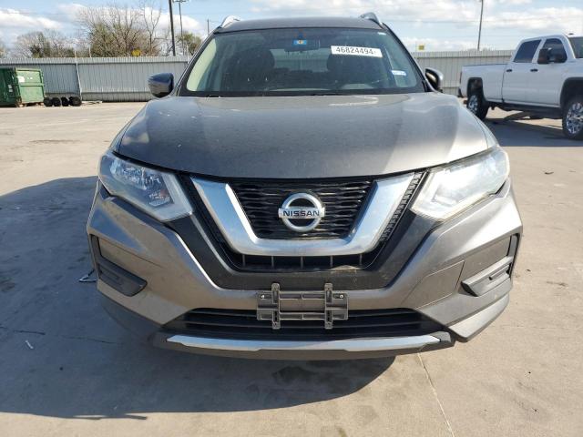 JN8AT2MT2HW394688 - 2017 NISSAN ROGUE S CHARCOAL photo 5