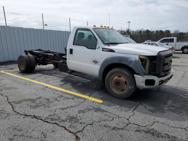 1FDUF5GT1BEC42326 - 2011 FORD F550 SUPER DUTY WHITE photo 4