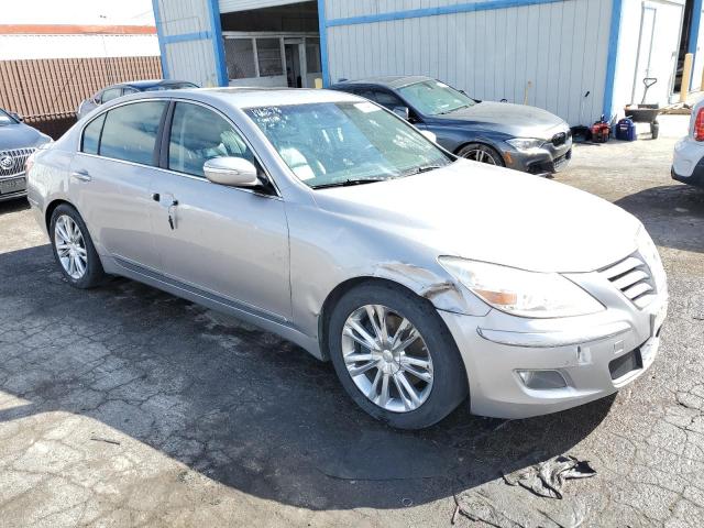 KMHGC4DF1BU133269 - 2011 HYUNDAI GENESIS 4.6L SILVER photo 4