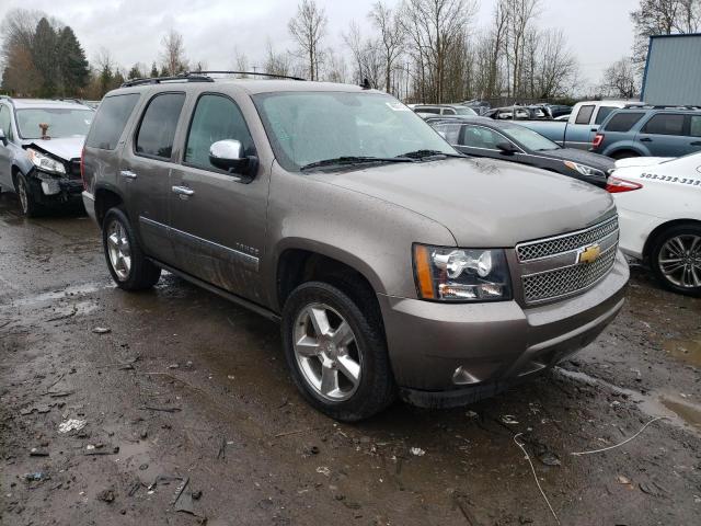 1GNSKCE07DR160334 - 2013 CHEVROLET TAHOE K1500 LTZ GRAY photo 4