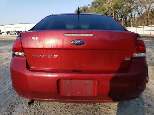1FAHP3FN4AW236514 - 2010 FORD FOCUS SE RED photo 6