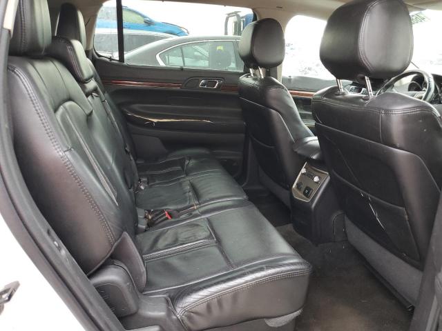 2LMHJ5AT5CBL54802 - 2012 LINCOLN MKT WHITE photo 11