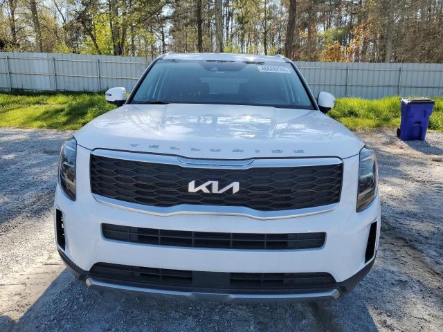 5XYP3DHC5NG257541 - 2022 KIA TELLURIDE EX WHITE photo 5