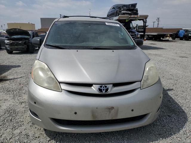 5TDKK4CC4AS306777 - 2010 TOYOTA SIENNA CE SILVER photo 5