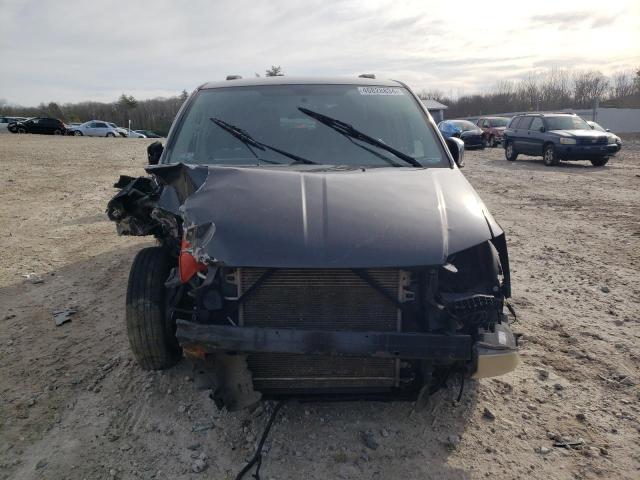 2A4RR8DG8BR799192 - 2011 CHRYSLER TOWN & COU TOURING L GRAY photo 5