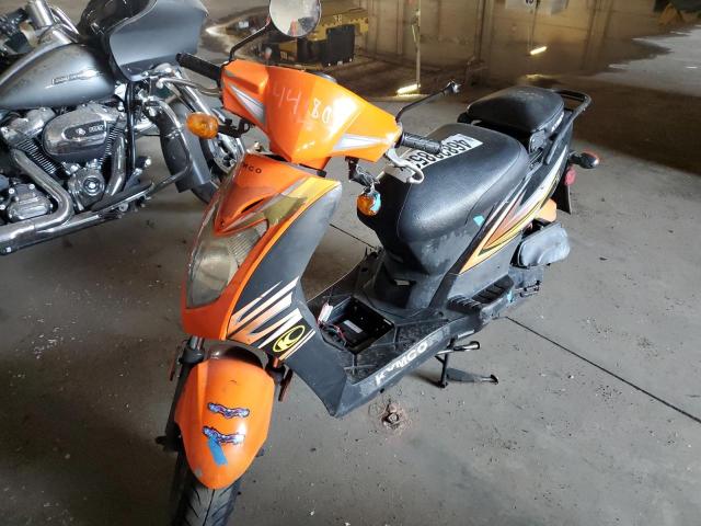 LC2U6A02XEC001831 - 2014 KYMCO USA INC AGILITY 50 ORANGE photo 2