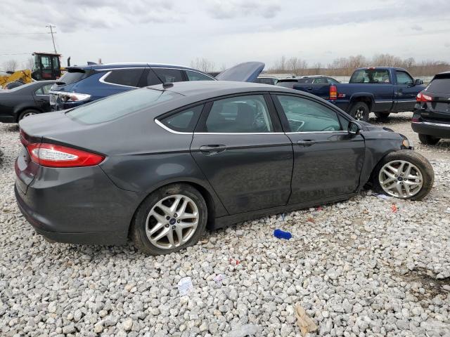 1FA6P0H72G5127312 - 2016 FORD FUSION SE GRAY photo 3