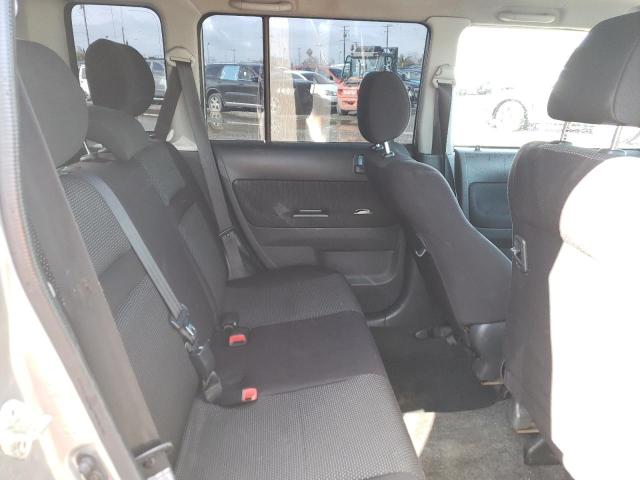 JTLKT324540156420 - 2004 TOYOTA SCION XB 银色 照片 10