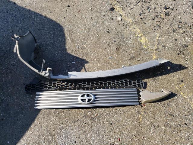 JTLKT324540156420 - 2004 TOYOTA SCION XB 银色 照片 12