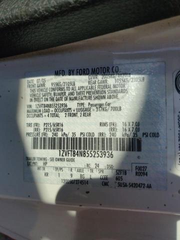 1ZVFT84N855253936 - 2005 FORD MUSTANG WHITE photo 12