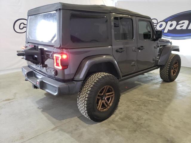 1C4HJXEG6JW246662 - 2018 JEEP WRANGLER U SAHARA GRAY photo 3