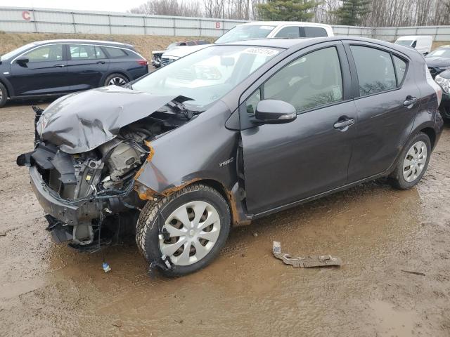 JTDKDTB32C1512055 - 2012 TOYOTA PRIUS C GRAY photo 1