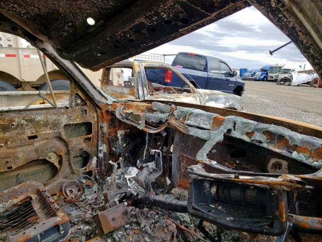 1GBJC34U34E169565 - 2004 CHEVROLET SILVERADO C3500 BURN photo 9