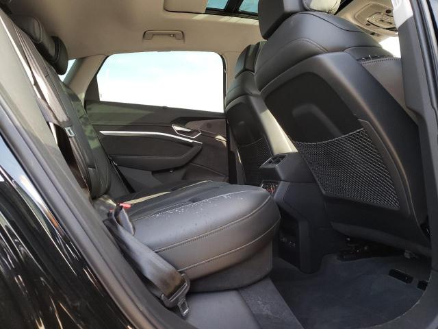 WA13AAGE8NB012338 - 2022 AUDI E-TRON SPORTBACK PRESTIGE BLACK photo 10