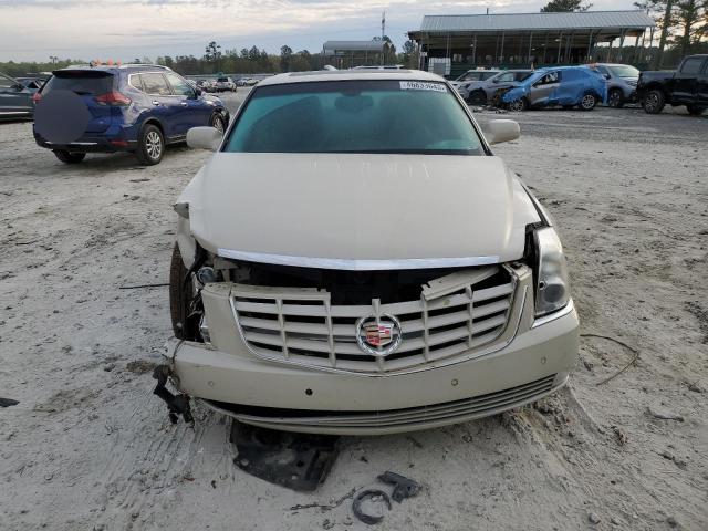 1G6KH5E69BU113813 - 2011 CADILLAC DTS PREMIUM COLLECTION TAN photo 5