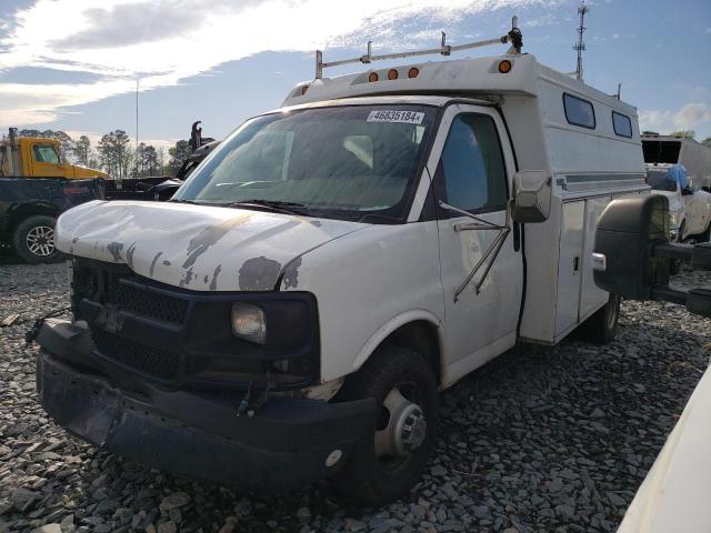 1GBJG31U331223266 - 2003 CHEVROLET EXPRESS G3 WHITE photo 1