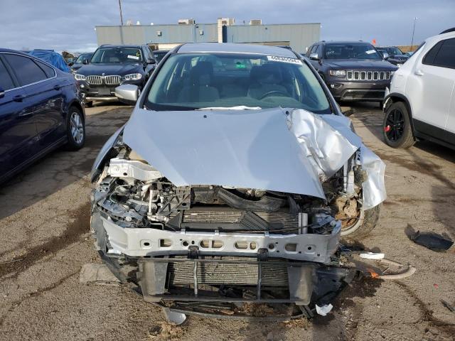 1FADP3F21FL374315 - 2015 FORD FOCUS SE SILVER photo 5