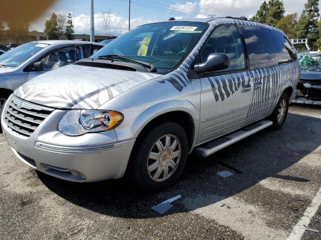 2C8GP54L65R344326 - 2005 CHRYSLER TOWN & COU TOURING ვერცხლისფერი ფოტო 1