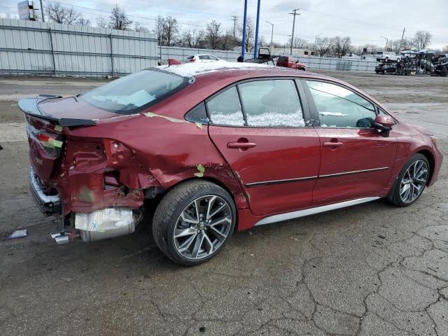 5YFT4MCE5NP102441 - 2022 TOYOTA COROLLA XSE RED photo 3