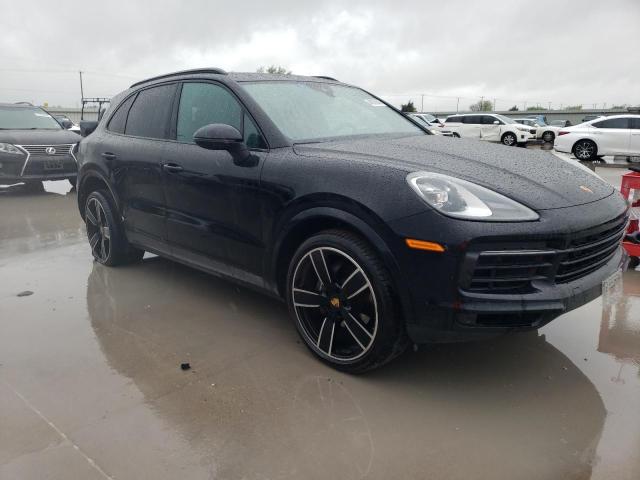 WP1AA2AY9KDA08996 - 2019 PORSCHE CAYENNE BLACK photo 4