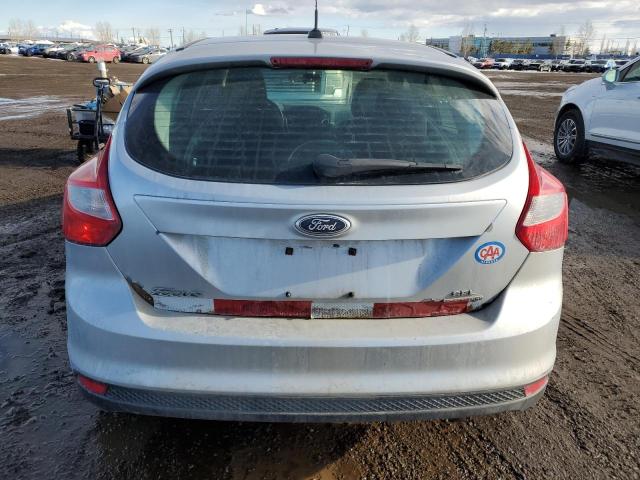 1FAHP3M24CL388810 - 2012 FORD FOCUS SEL SILVER photo 6