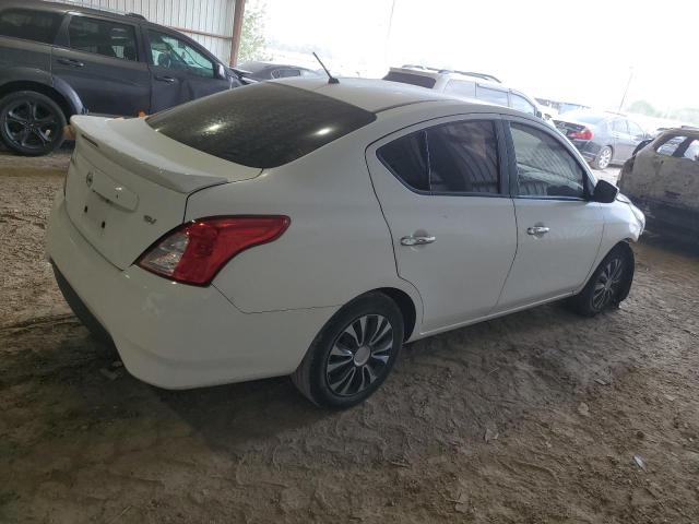 3N1CN7AP7KL852602 - 2019 NISSAN VERSA S WHITE photo 3