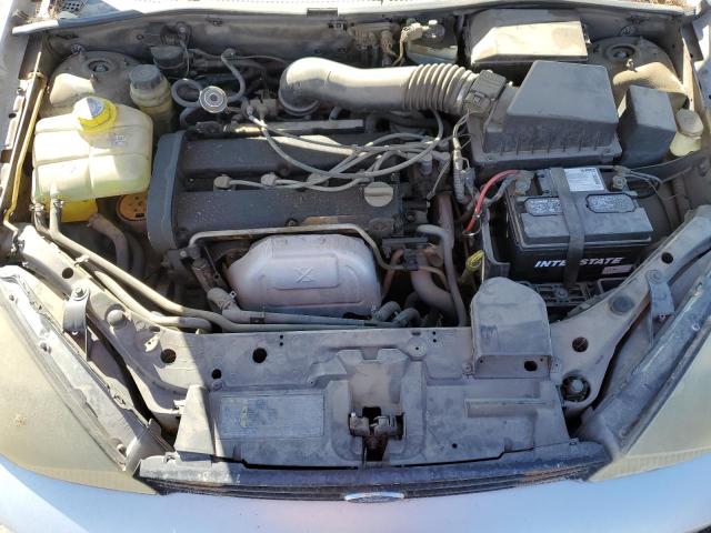 3FAFP31303R191851 - 2003 FORD FOCUS ZX3 SILVER photo 11