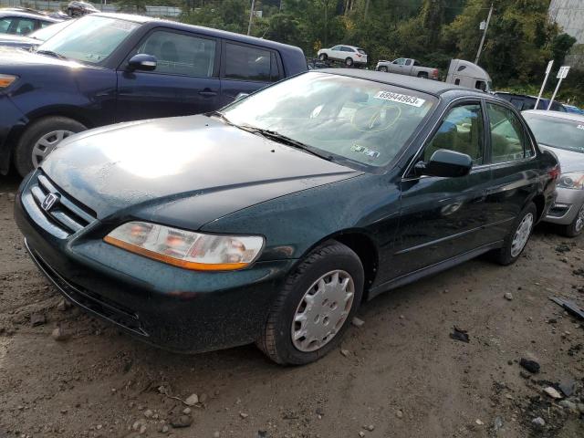 1HGCG66581A024803 - 2001 HONDA ACCORD LX GREEN photo 1