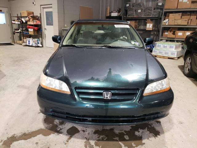 1HGCG66581A024803 - 2001 HONDA ACCORD LX GREEN photo 5