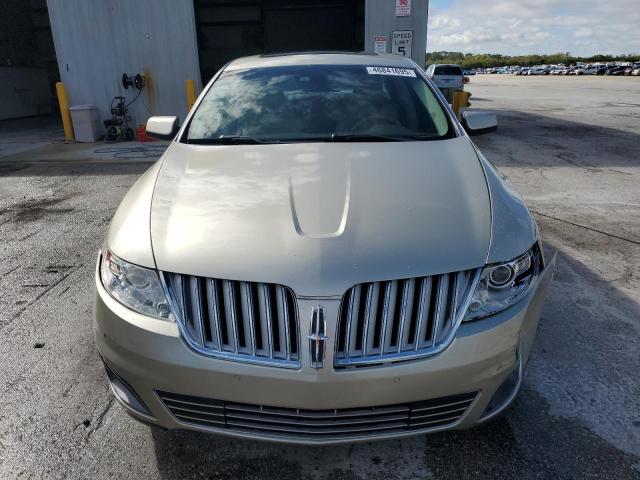 1LNHL9DR5BG608979 - 2011 LINCOLN MKS TAN photo 5
