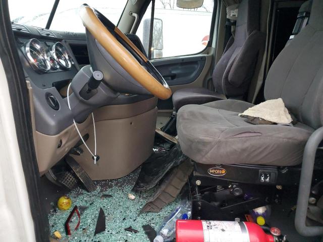 3AKJGLD57GSGY2567 - 2016 FREIGHTLINER CASCADIA 1 白色 照片 5