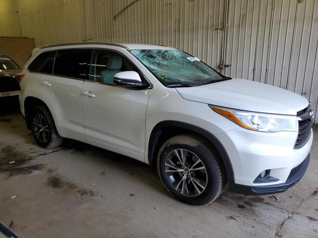 5TDJKRFHXGS352641 - 2016 TOYOTA HIGHLANDER XLE WHITE photo 4