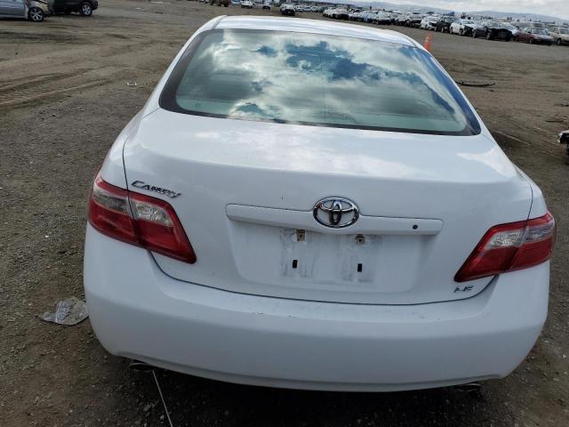 4T1BK46KX7U552087 - 2007 TOYOTA CAMRY LE WHITE photo 6