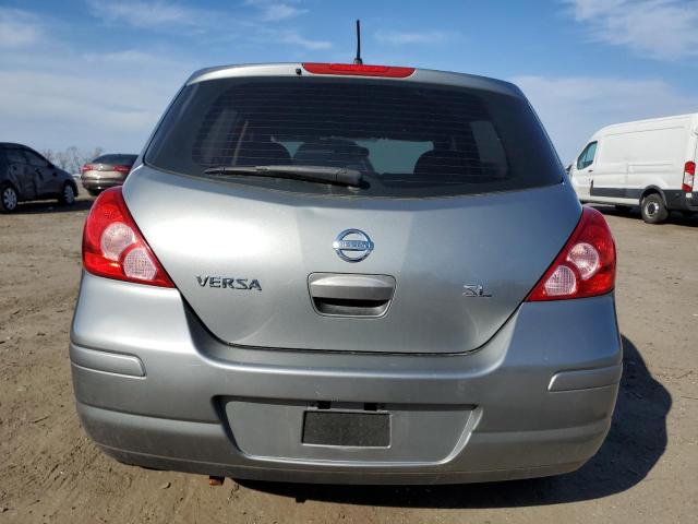 3N1BC13E99L419190 - 2009 NISSAN VERSA S SILVER photo 6