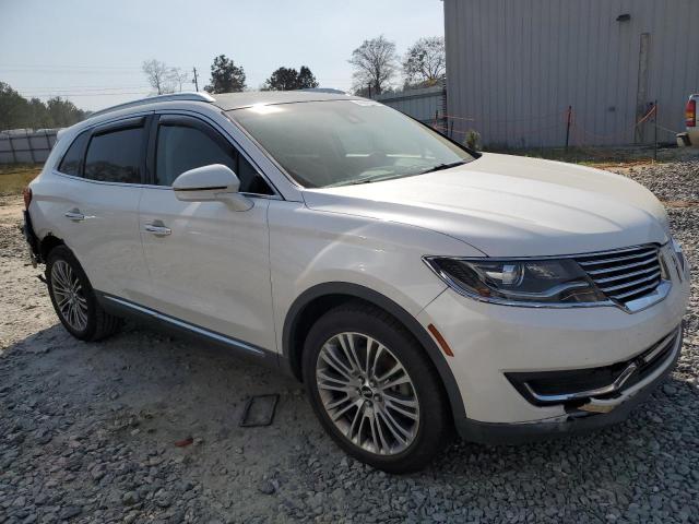 2LMPJ6LR2HBL35067 - 2017 LINCOLN MKX RESERVE WHITE photo 4