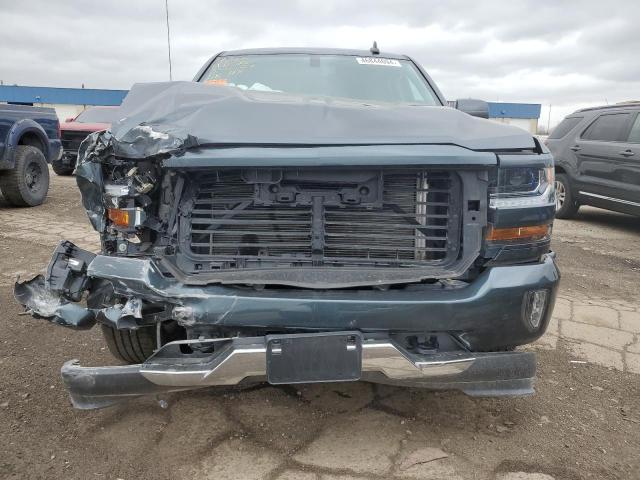 3GCUKREC0JG396477 - 2018 CHEVROLET SILVERADO K1500 LT GRAY photo 5