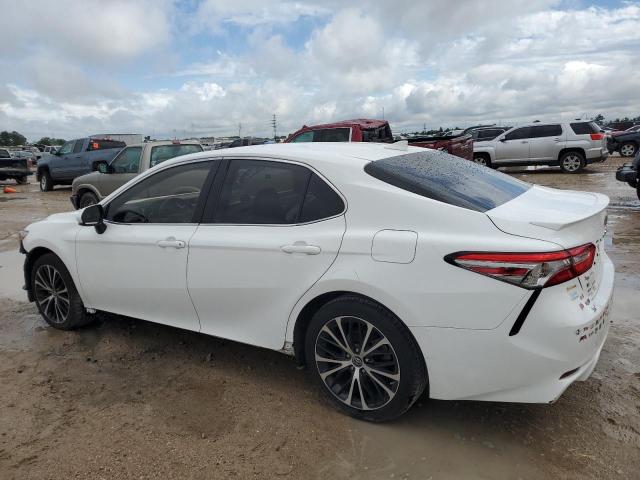 4T1B11HK1KU217873 - 2019 TOYOTA CAMRY L WHITE photo 2